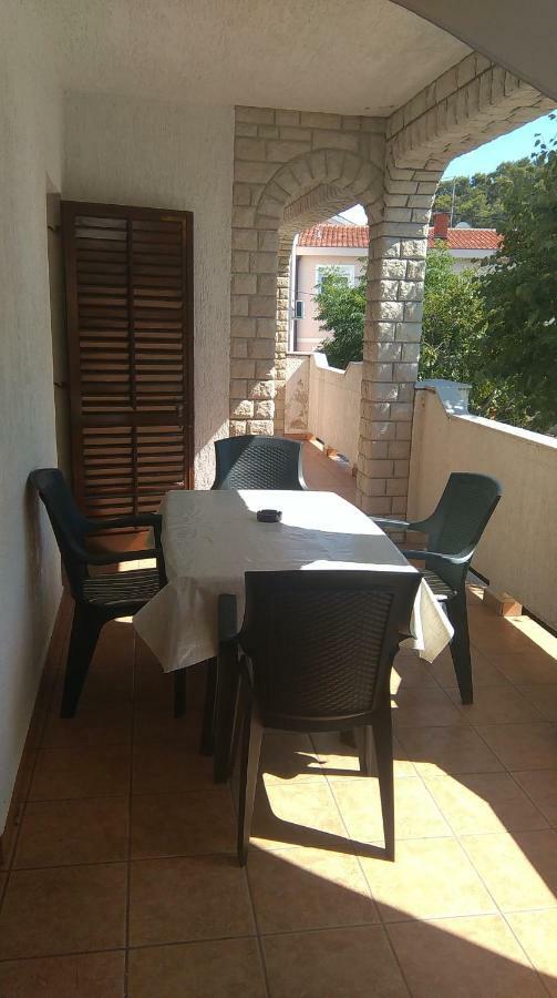 Banjol Apartments Renata מראה חיצוני תמונה